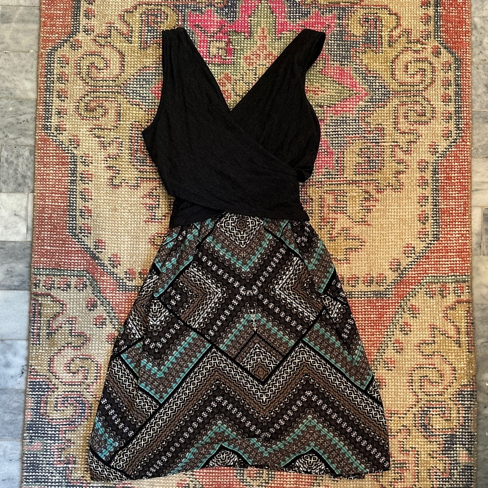 Chic Black and Patterned Women's Mini Dress